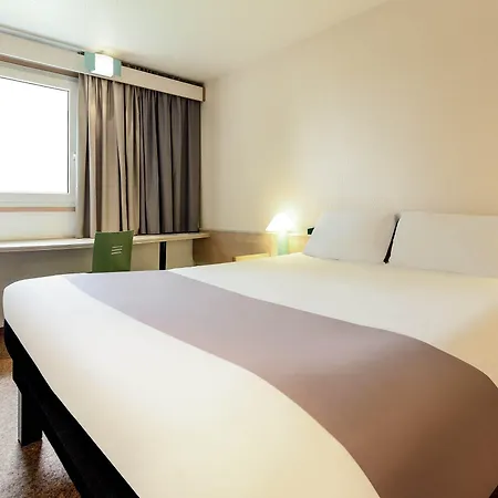 3 Hotel 3*