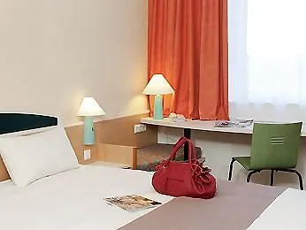 Hotel 3